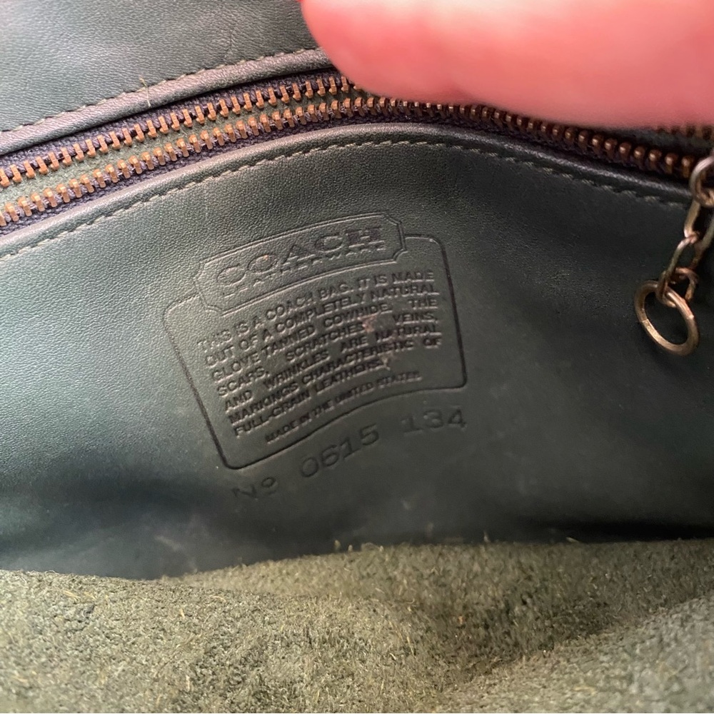 Vintage Coach Leatherwear 0615-134 Green Leather Crossbody Shoulder Bag - Picture 4 of 10